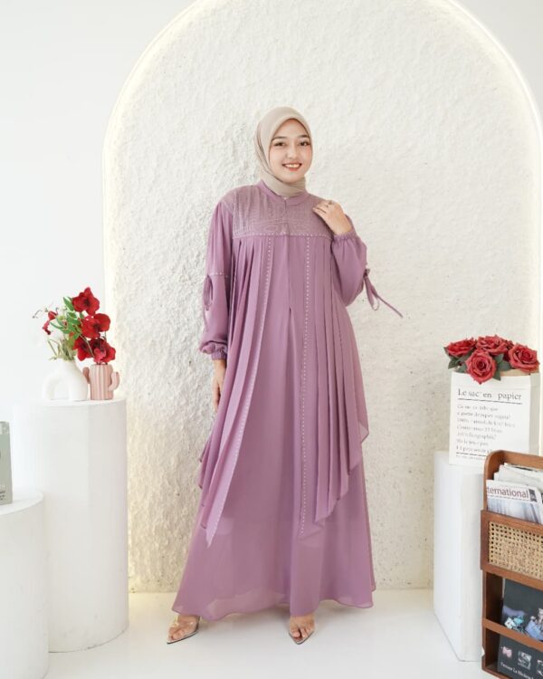Gamis Muslimah Ceruty Brookat Layali - Gambar 2