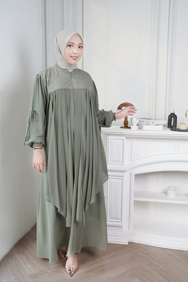 Gamis Muslimah Ceruty Brookat Layali