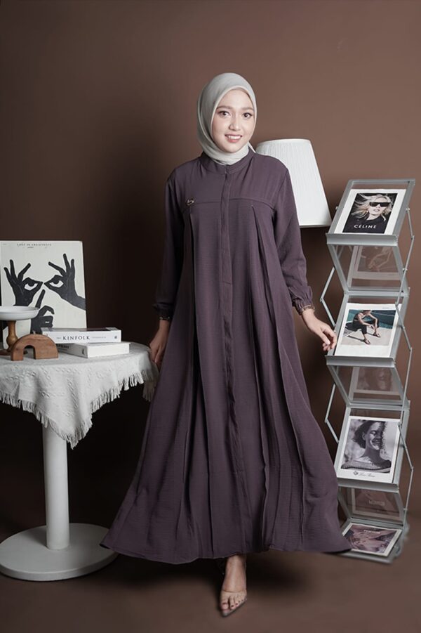 Gamis Muslimah Crinkle Aira - Gambar 6