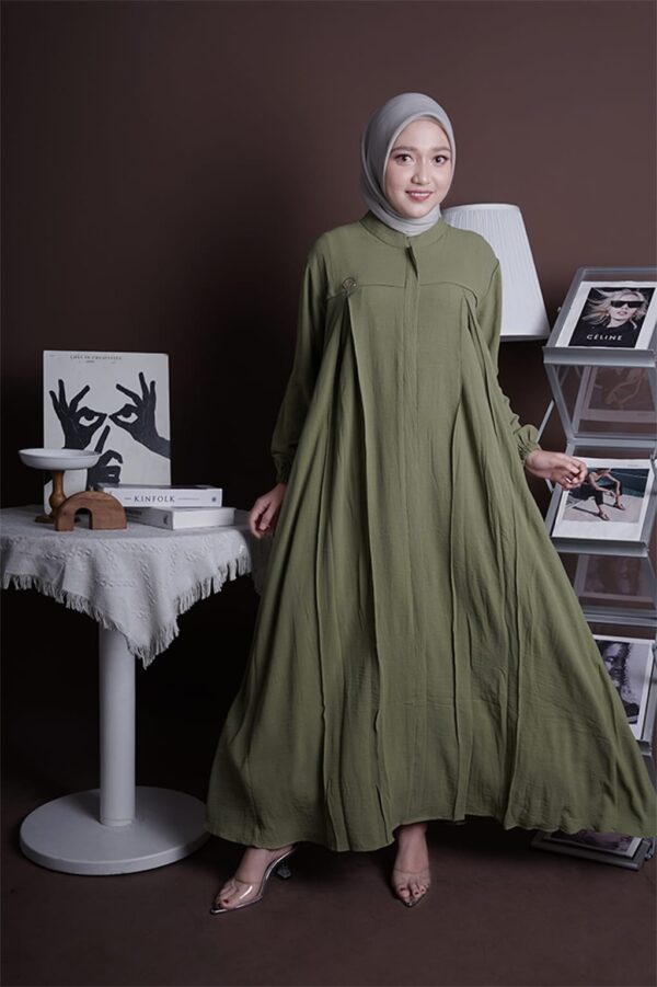 Gamis Muslimah Crinkle Aira - Gambar 10