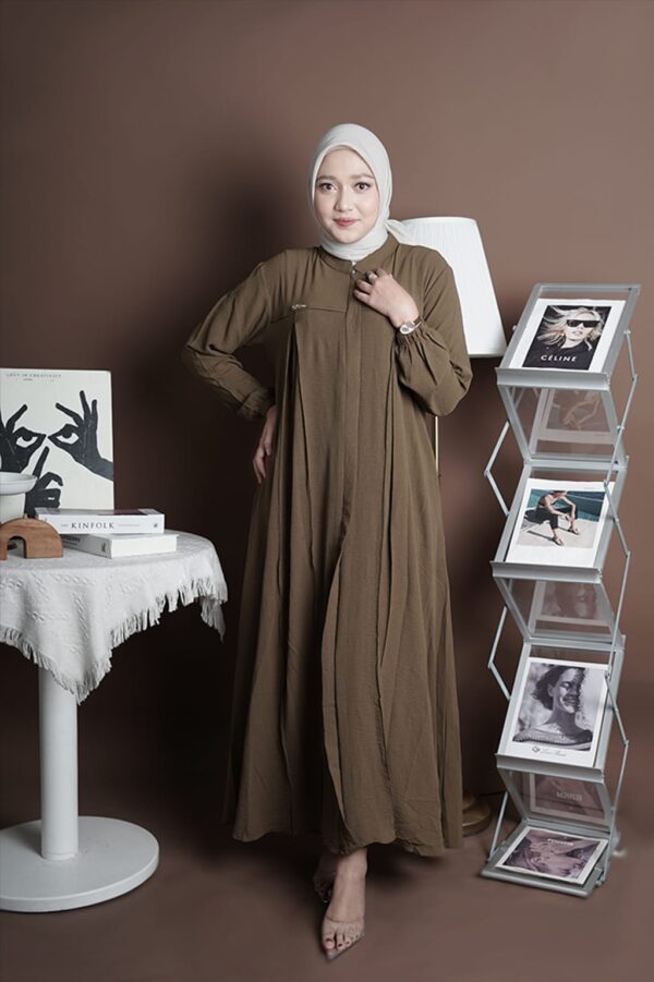 Gamis Muslimah Crinkle Aira - Gambar 13