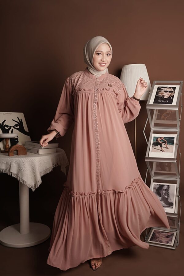 Gamis Muslimah Ceruty Brookat Aleyra - Gambar 6