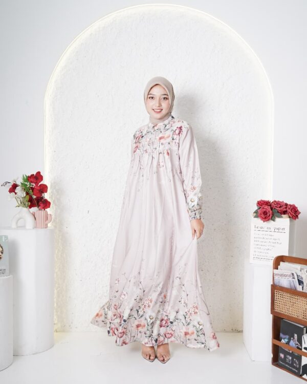 Gamis Muslimah Motif Bunga