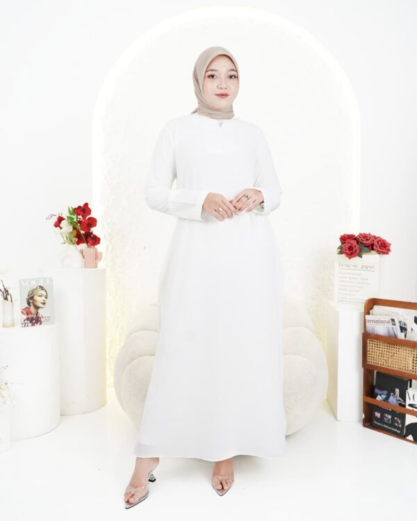 Tunik Muslimah Moscrepe Khanza - Gambar 3